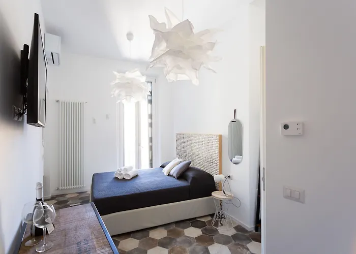 Casale *